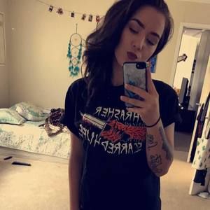 Meet your Posher, Victoria