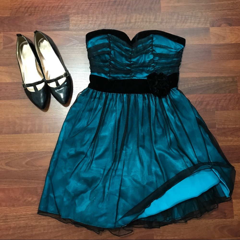 8 • Make Offer • Prom Dress