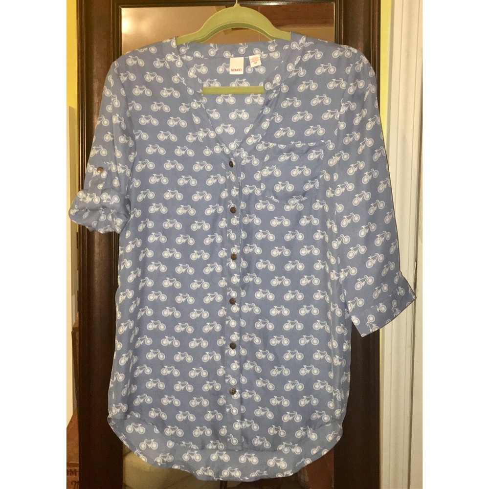 Size M Bongo Bicycle Shirt 🚲 - Picture 3 of 4