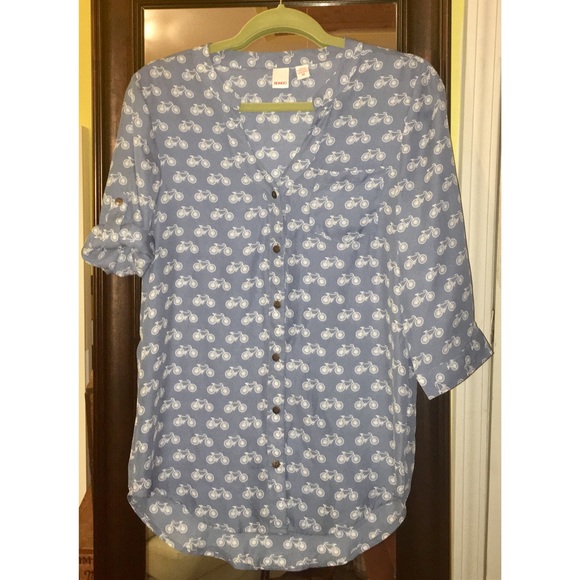 Size M Bongo Bicycle Shirt 🚲 - Picture 3 of 4