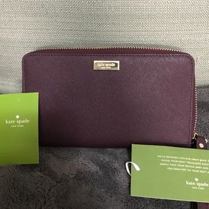 NWT Kate Spade ♠️Purple Wristlet