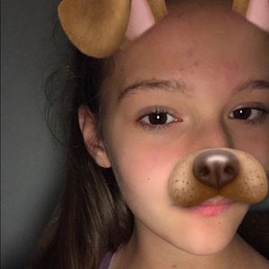 Meet your Posher, Esther