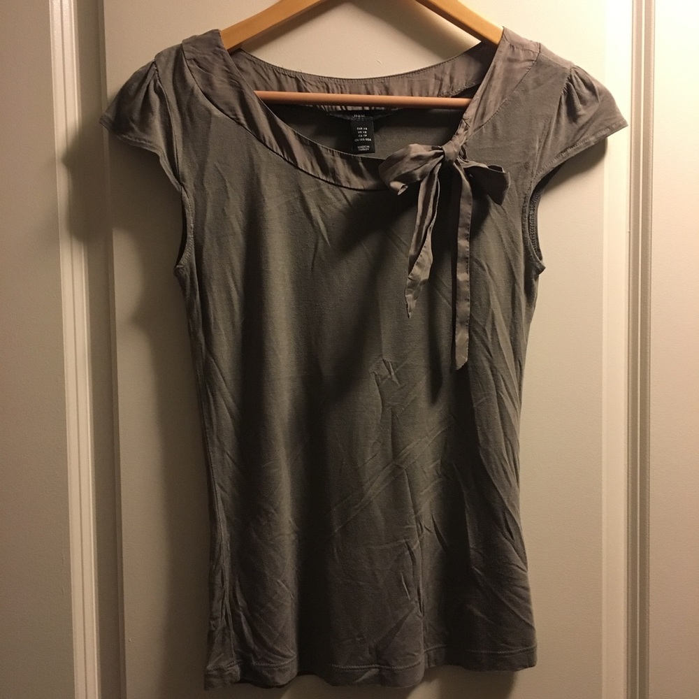 Bronze color top