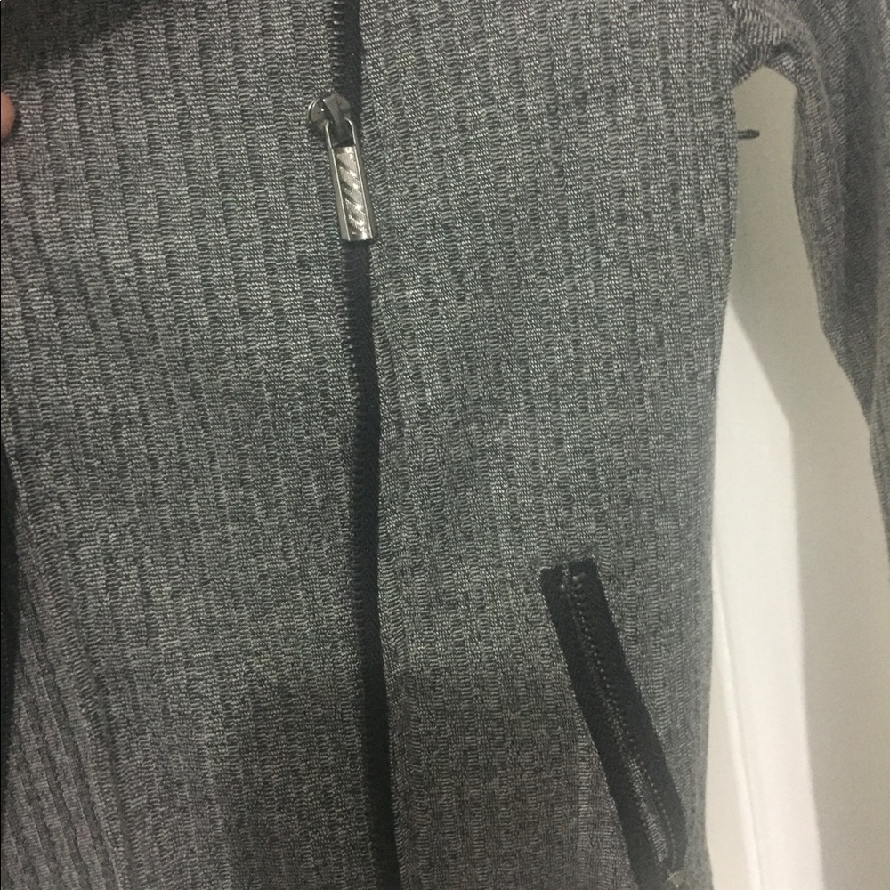 Grey blazer - Picture 3 of 3
