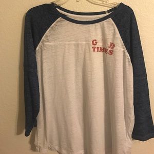 American Eagle half sleeve tee