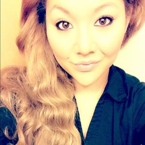 Meet your Posher, Melissa