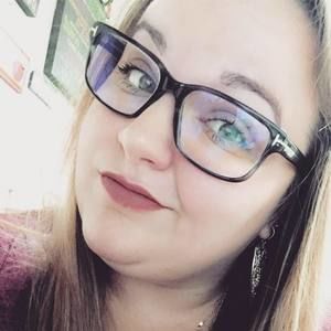 Meet your Posher, Larra