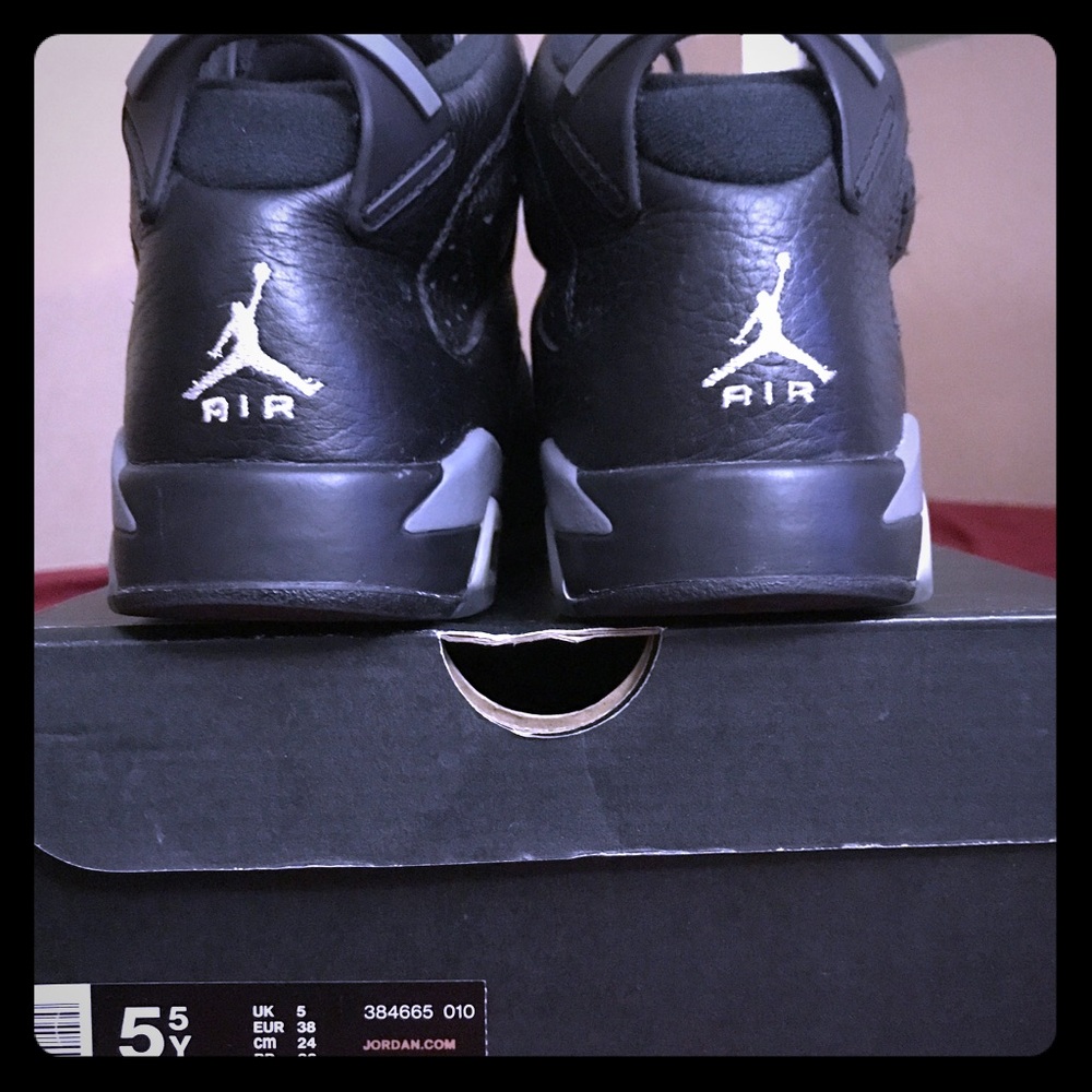 Jordan VI Retro BG