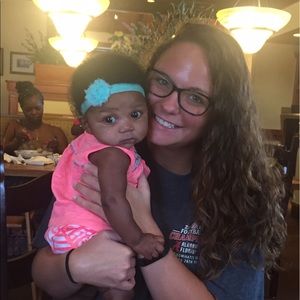 Meet your Posher, Kayla