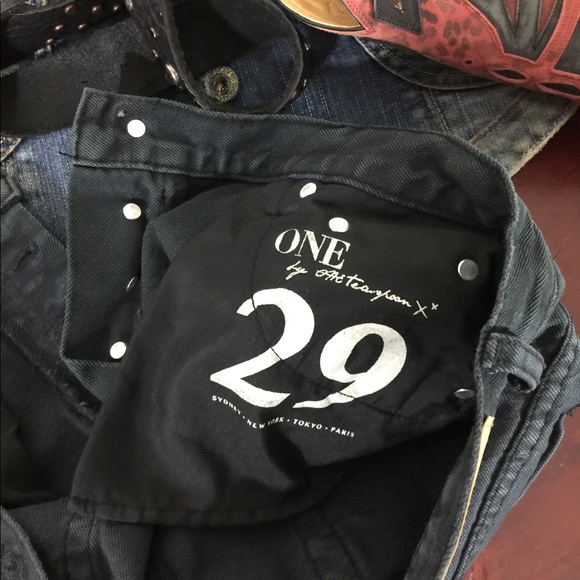 One teaspoon Bandits Shorts NWOT - Picture 6 of 8