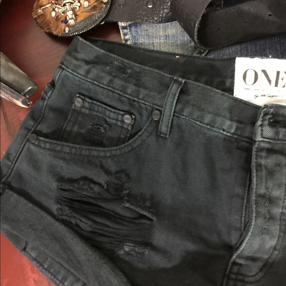 One teaspoon Bandits Shorts NWOT - Picture 7 of 8