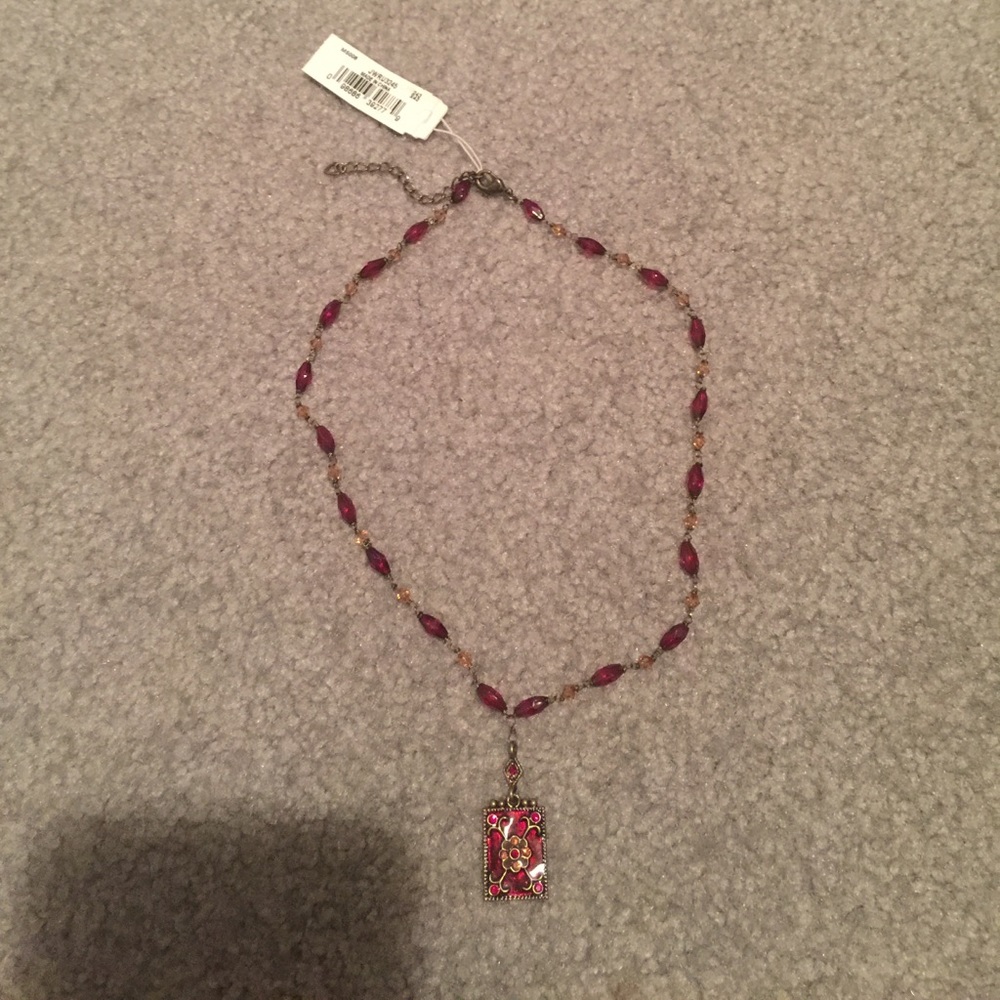 Liz Claiborne necklace