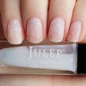 ☃️❄️Julep Elsa Nail Polish❄️☃️