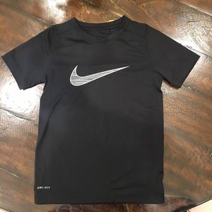 Nike Dry fit top