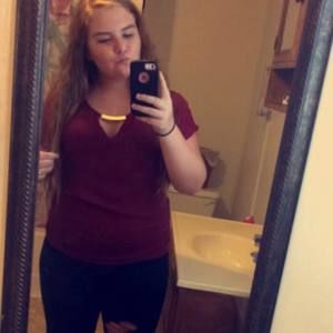 Meet your Posher, Abigail