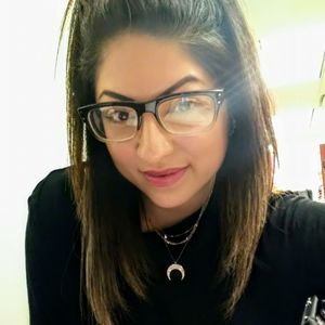 Meet your Posher, April