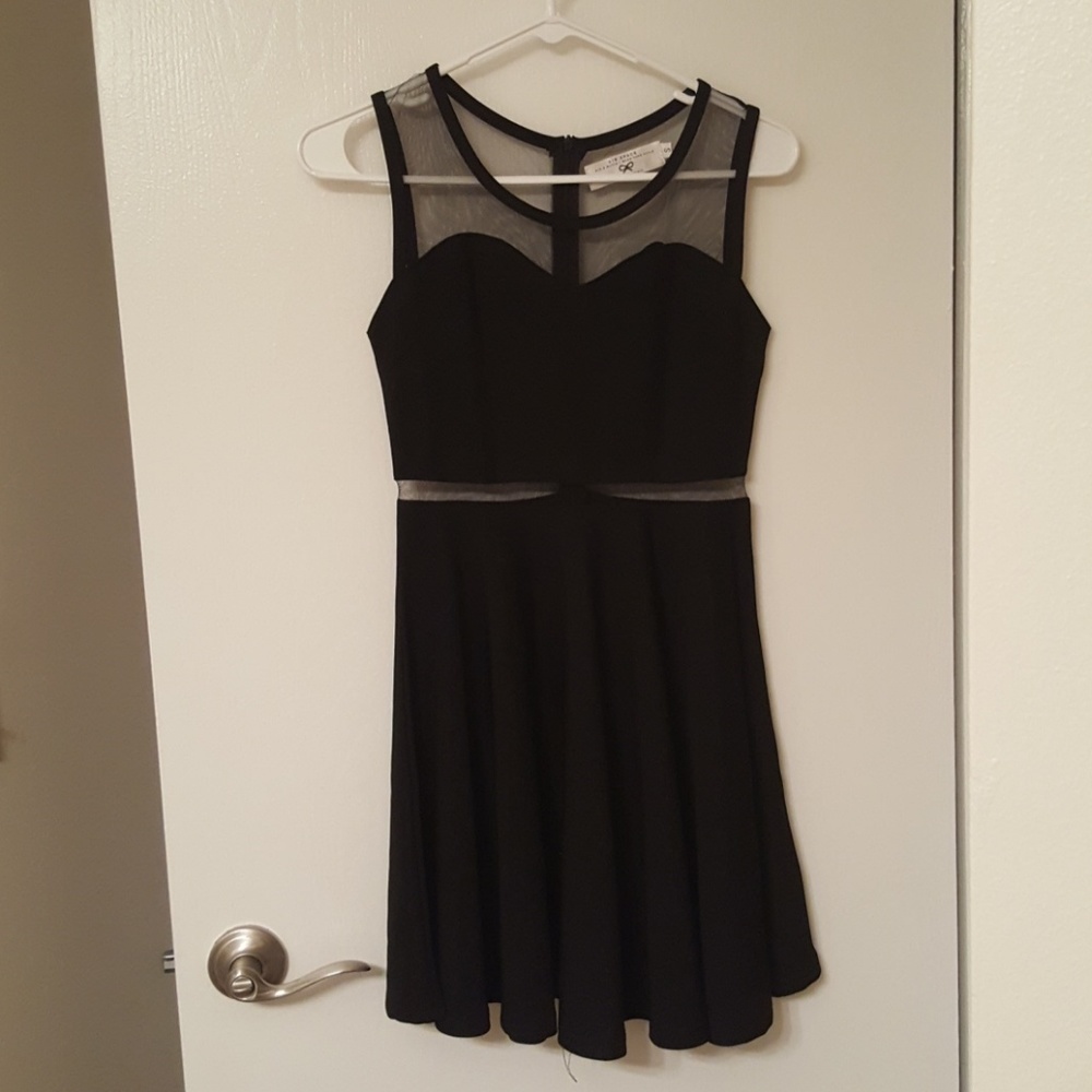 Lovely small black dress