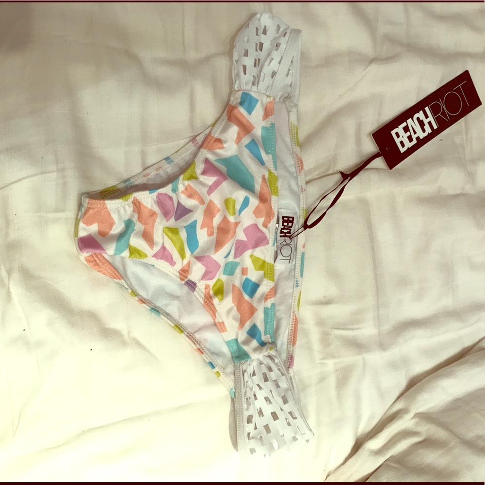 NWT swim bottoms