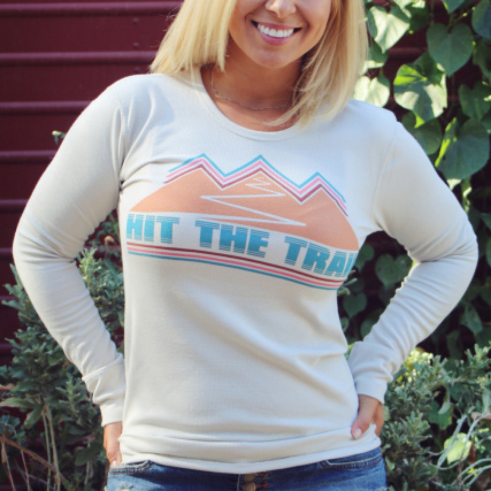 NWT Hit the Trail Thermal In Sand