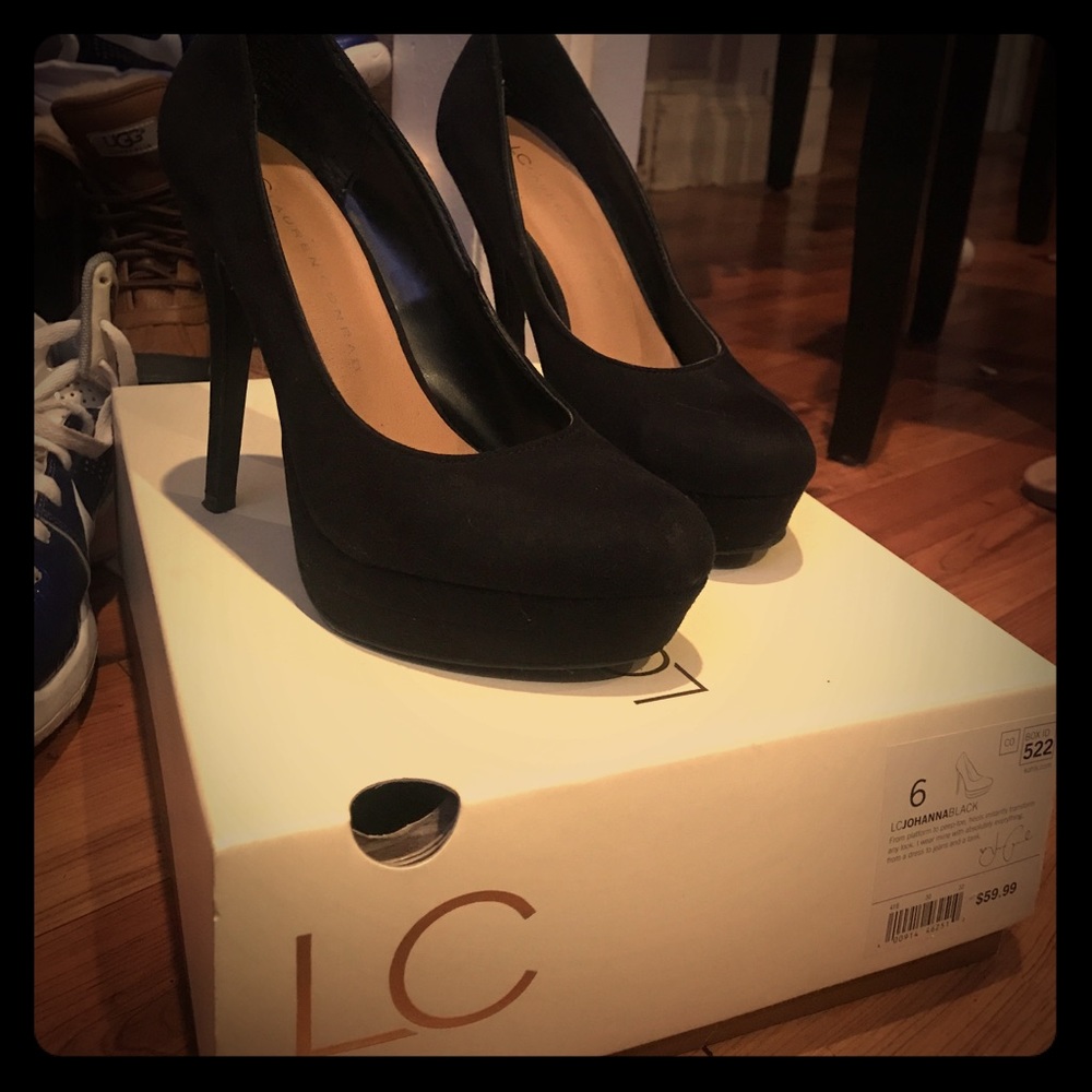 Lauren Conrad black heels