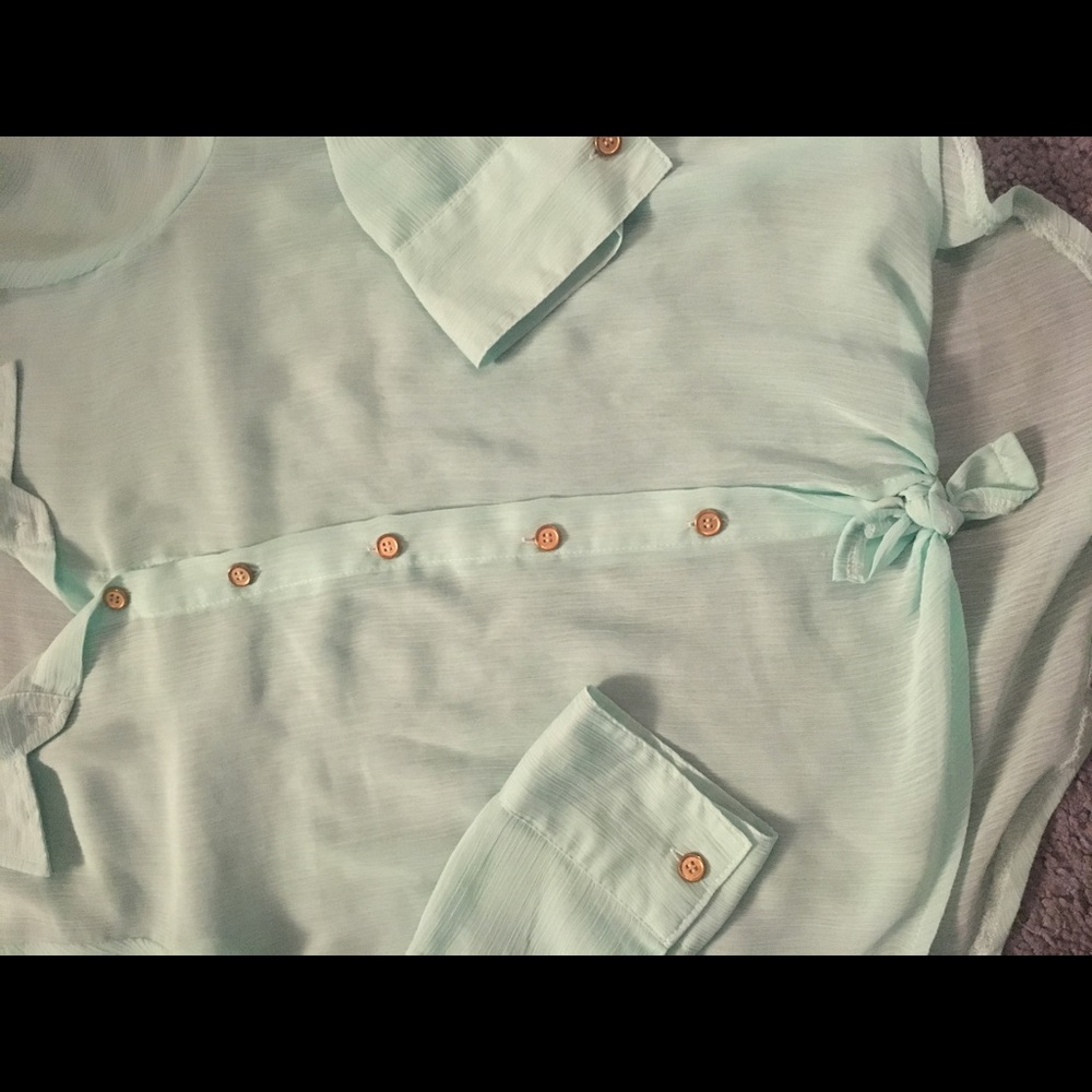 Mint button-down - Picture 3 of 5