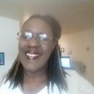 Meet your Posher, Vikki