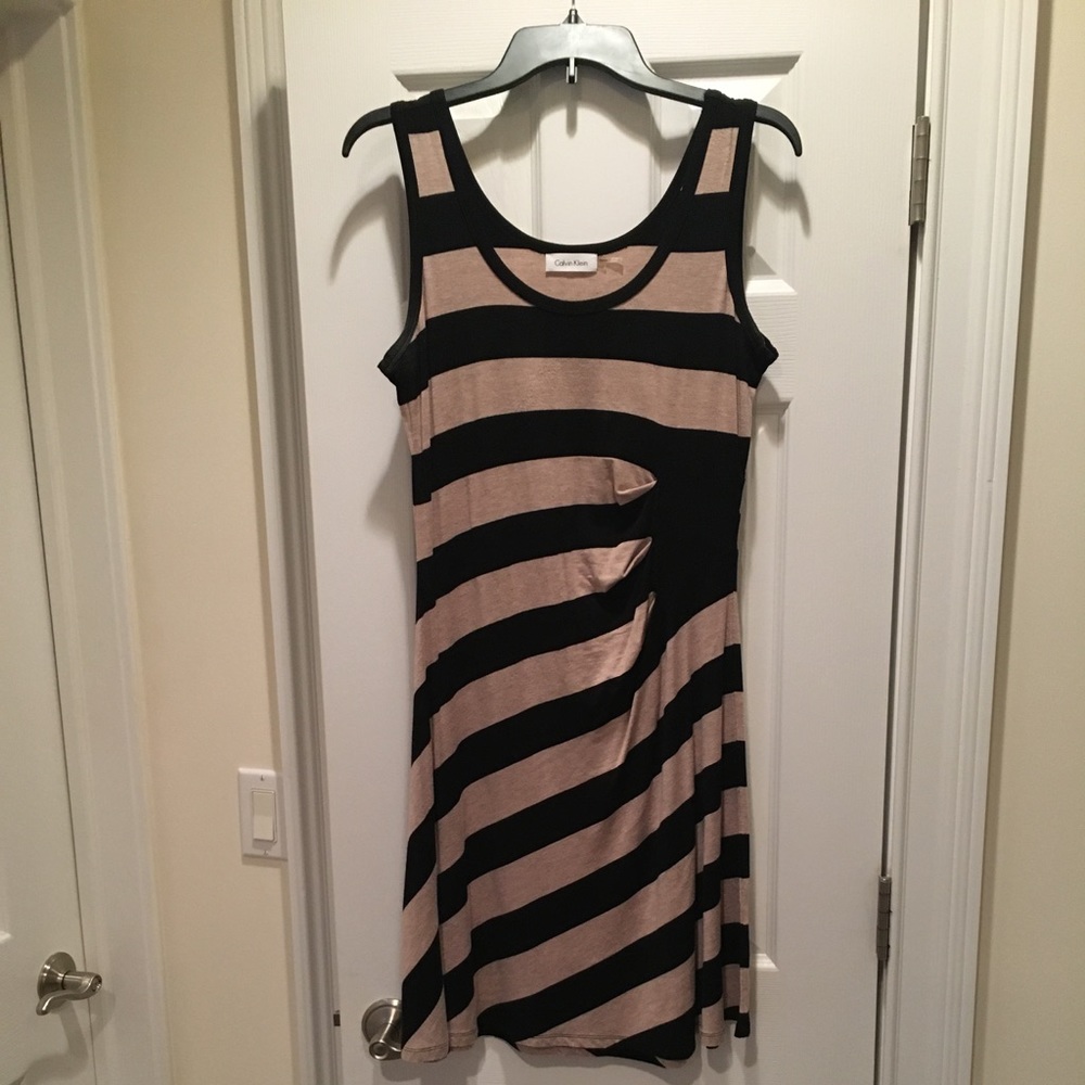 Black and Tan casual dress