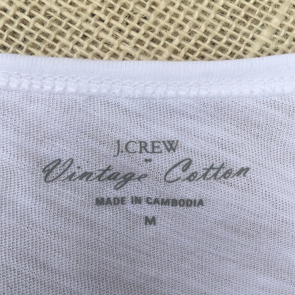SOLD J. Crew Vintage Cotton Scoop T Shirt 1/2 - Picture 3 of 8