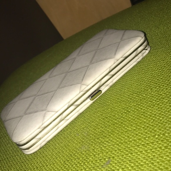 Wallet - Picture 2 of 3