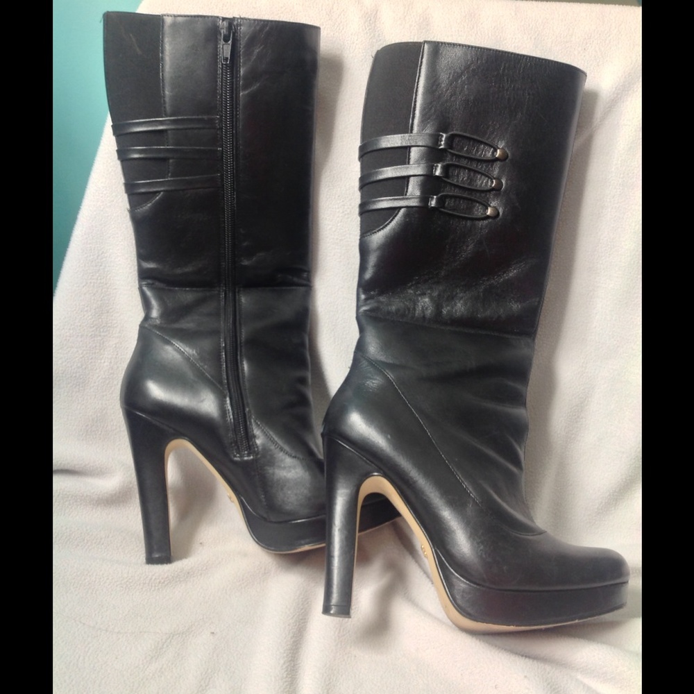 Black leather boots👢 - Picture 1 of 4