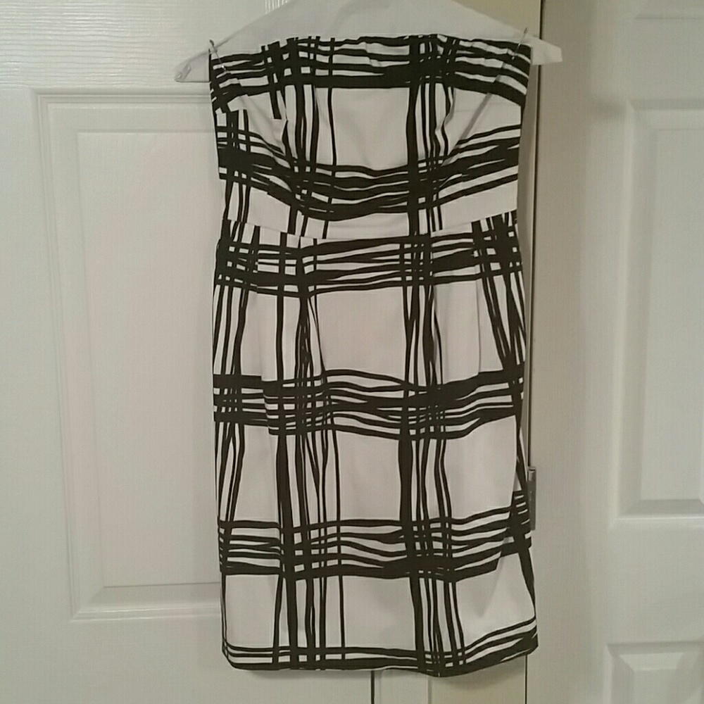 Express Black and White Strapless Dress Size 2