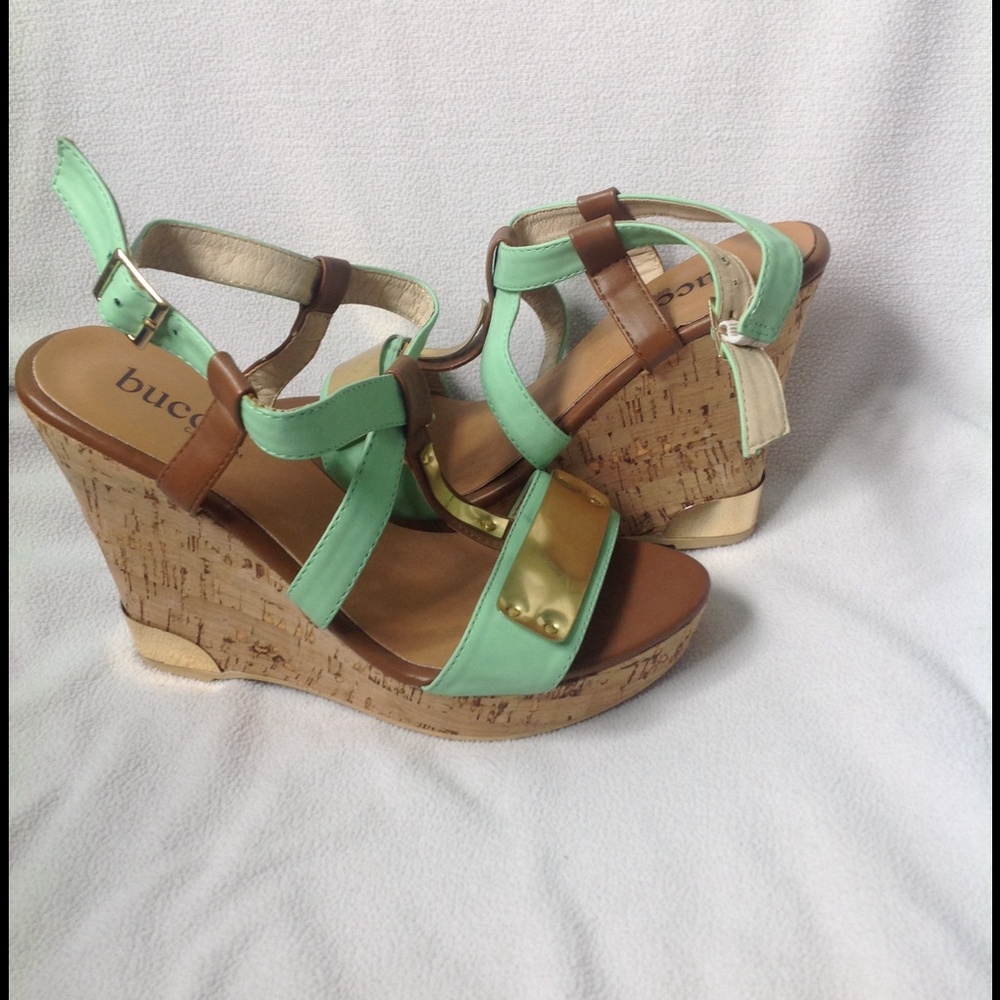 Bucco wedges