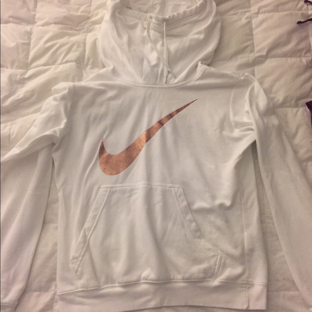 Nike funnel hoodie