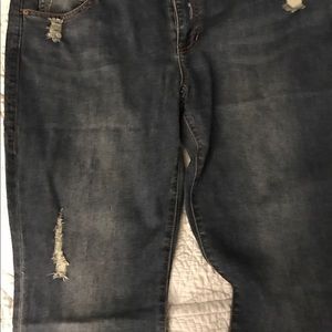 CAbi NWOT destructed denim skinny jeans. Size 16.