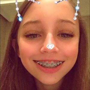 Meet your Posher, Belle