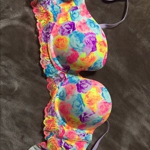 Victoria's secret bra