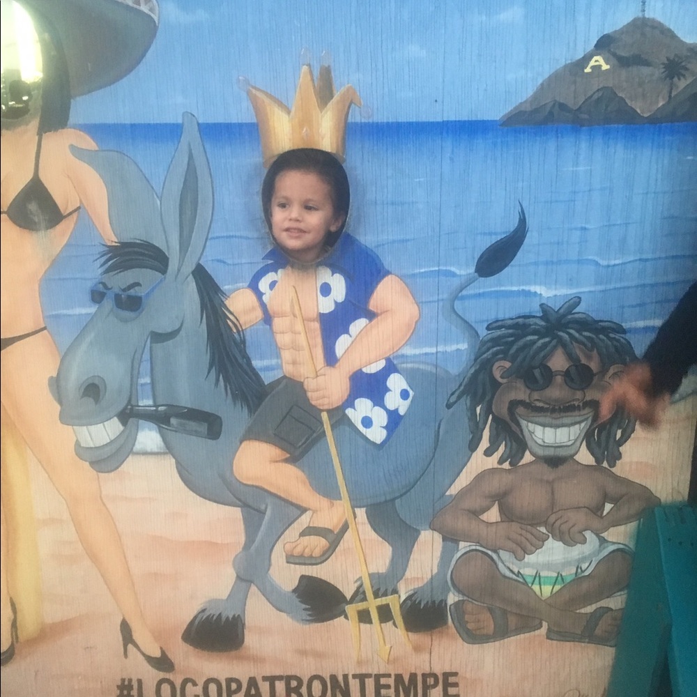 Meet your Posher, Augustina