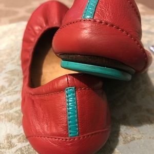 Gently used Cardinal Red Tieks w/box, bow and bag!