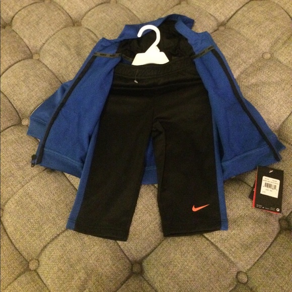 Nike Matching Sets - Nike two piece toddler hoodie and sweats Nike Matching Sets - Nike two piece toddler hoodie and sweats