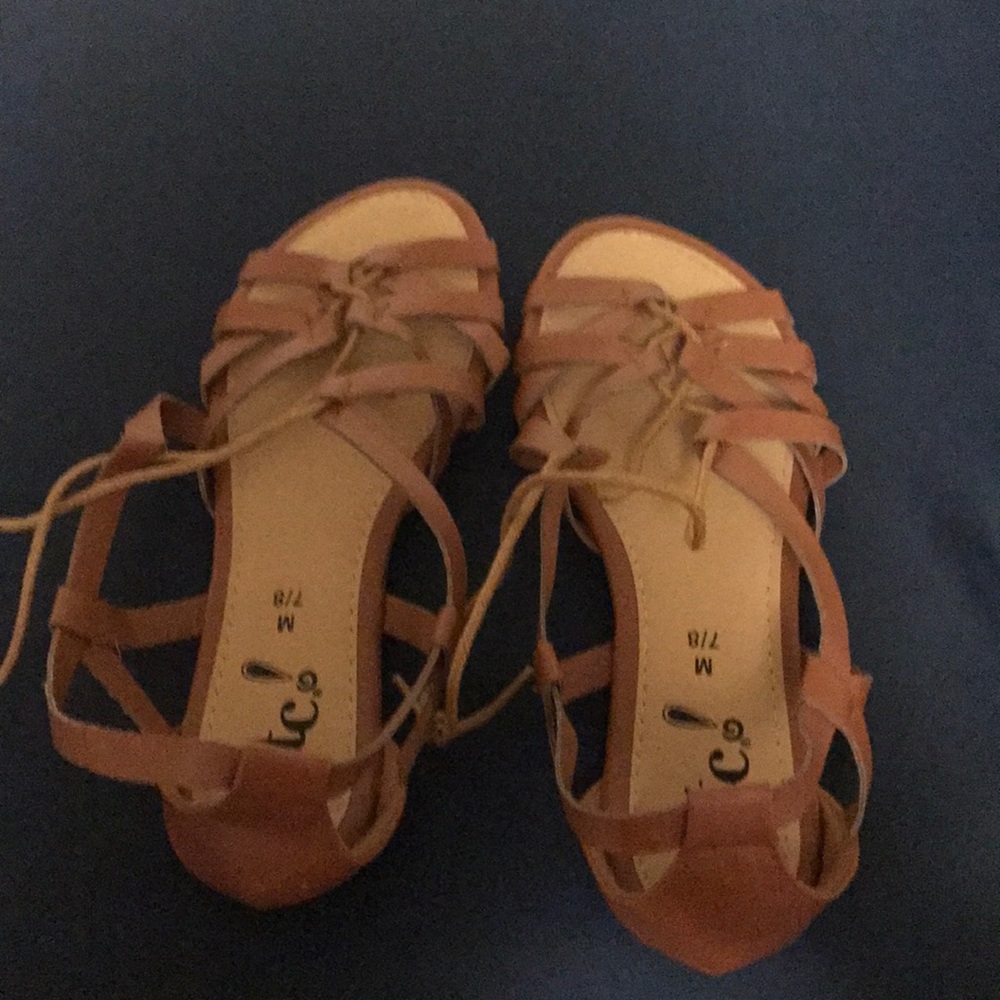 Rue 21 sandals