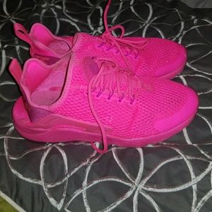 Nike huaraches ultra run!