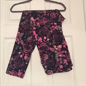 NWOT Lularoe TC2 Leggings