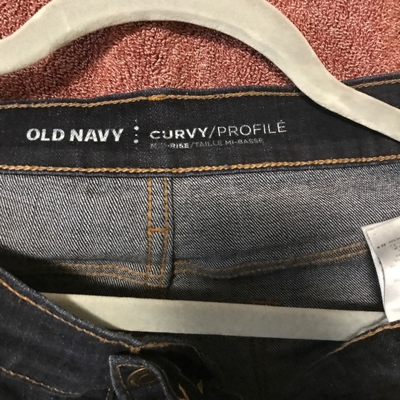 Old navy jeans - Picture 3 of 3