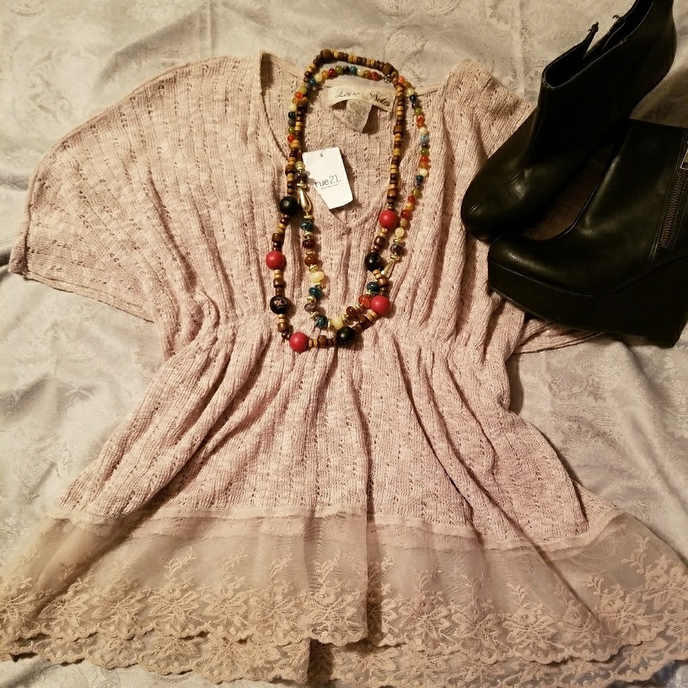 Cream Clored V Neck Lace Blouse