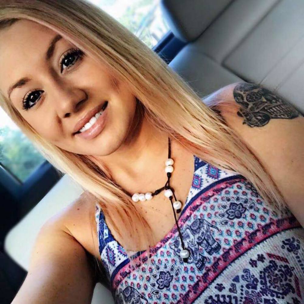 Meet your Posher, Liv