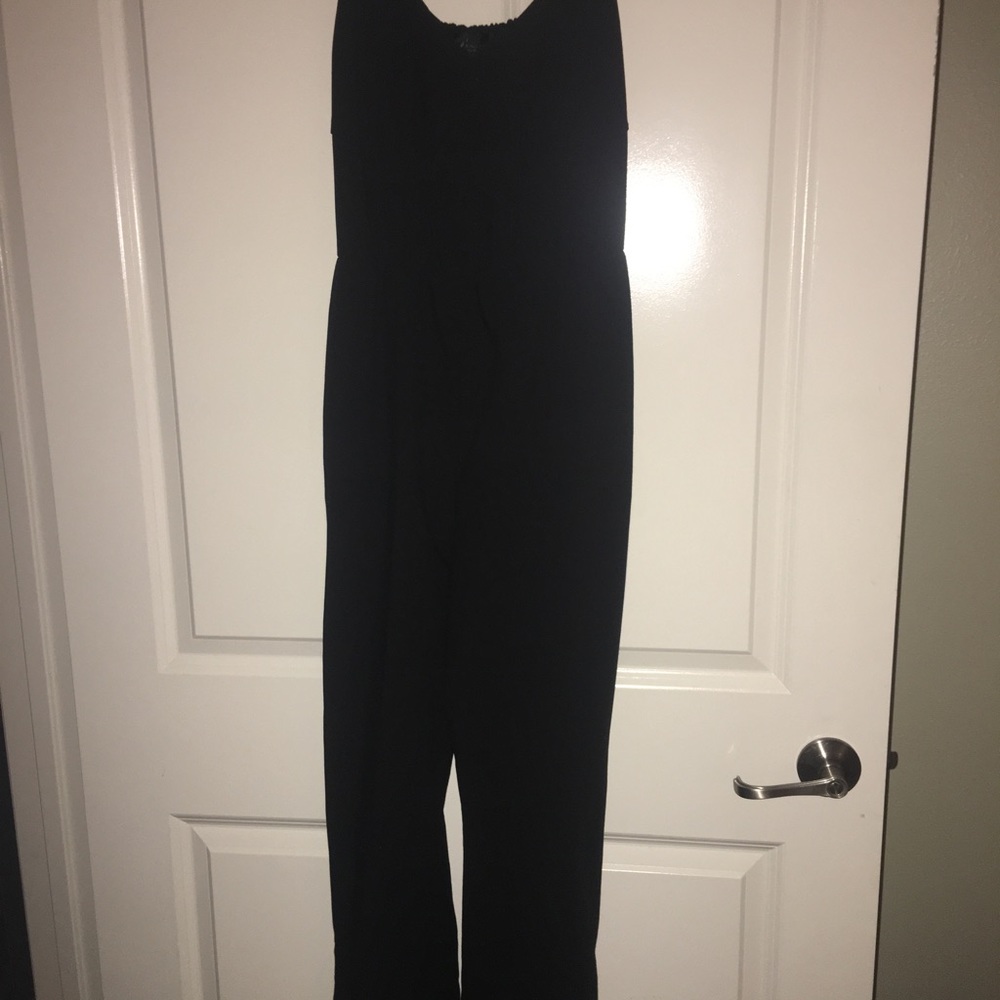 Kardashian kollection black jumper