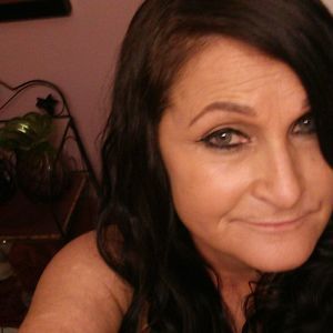 Meet your Posher, Janet