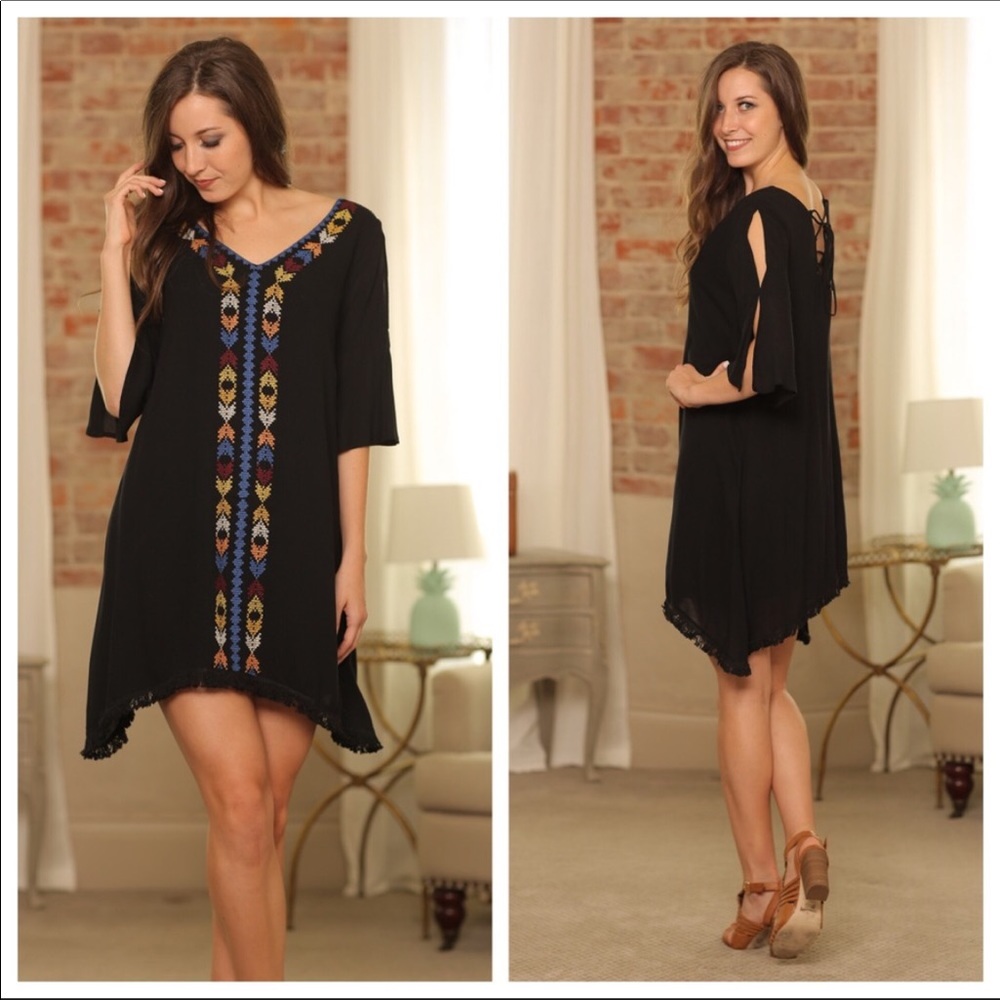 BRAND NEW! Aztec print, open shoulder black dress - Picture 1 of 2
