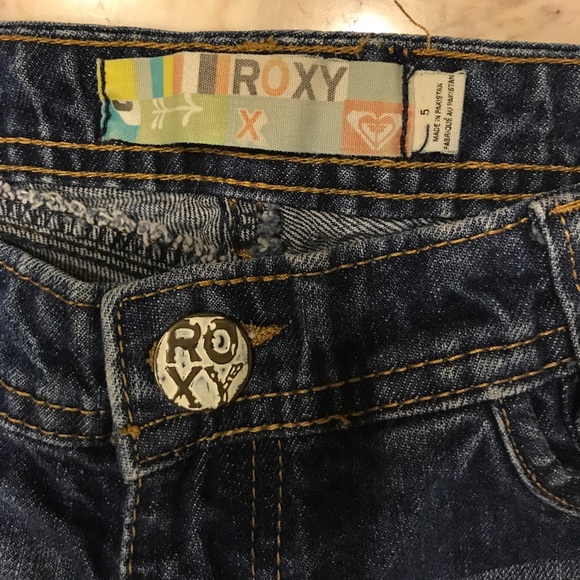 Roxy jean shorts - Picture 3 of 3