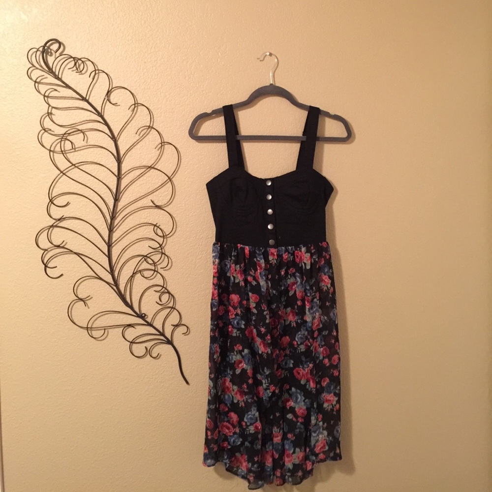NWT Forever 21 floral dress